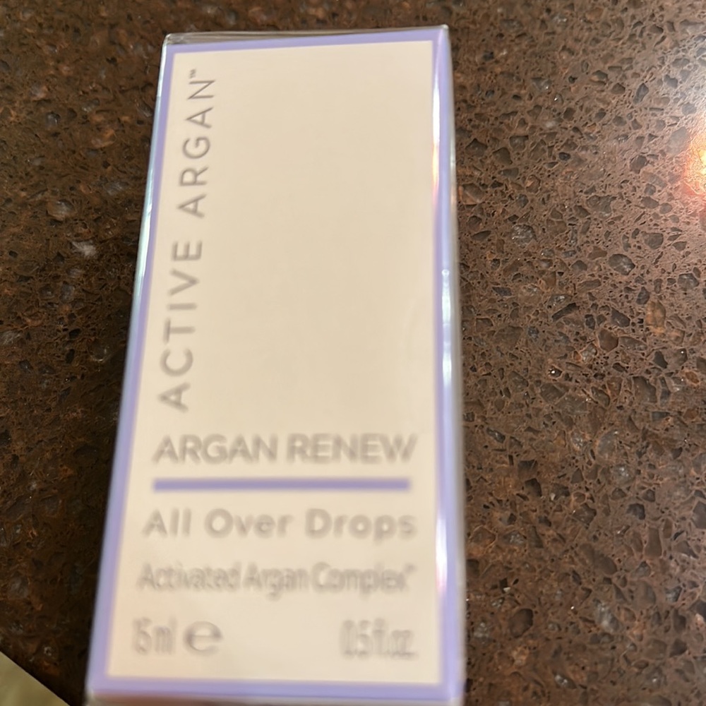 Active Argan oli for hair body and face